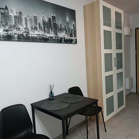 Apartamenty Wiktoryn 6A Warsawa Bagian luar foto
